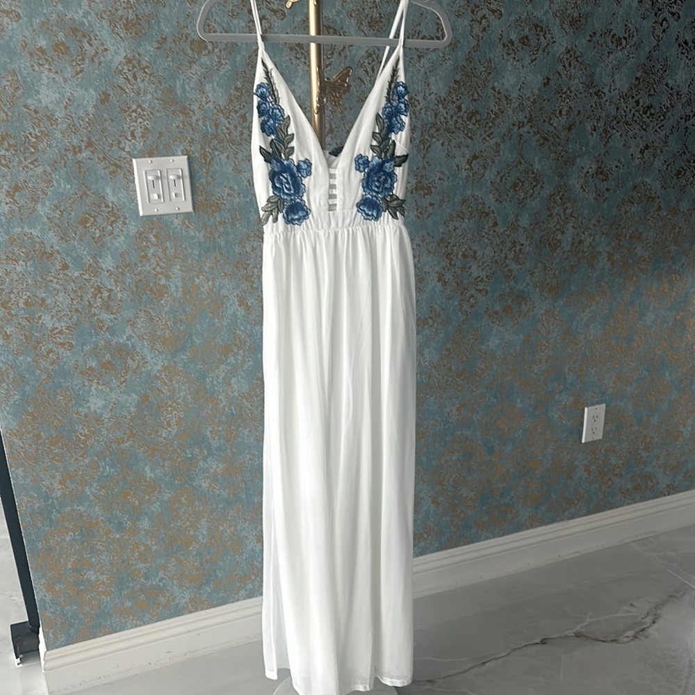 Elegant White Dress with Blue Floral Embroidery